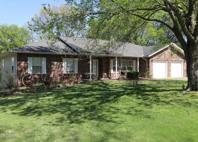 Property at 2211 William H, Neosho, MO 64850, 4 beds, 3 baths