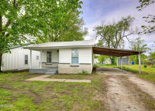 Property at 510 S Mcconnell Ave, Joplin, MO 64801, 3 beds, 1 bath