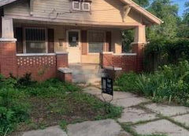 Property at 536 S 5th St, Neodesha, KS 66757, 3 beds, 2 baths