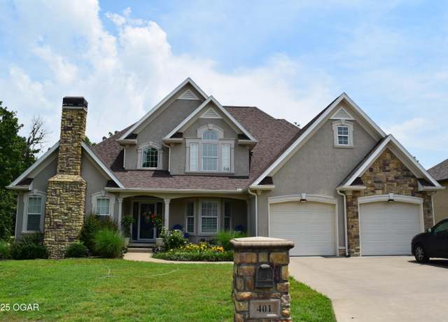 Property at 401 S Foxfire Ct, Joplin, MO 64804, 5 beds, 5.5 baths