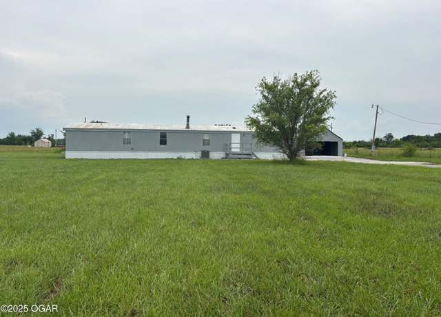 Property at 1346 SE Gum Ln, Baxter Springs, KS 66713, 3 beds, 2 baths