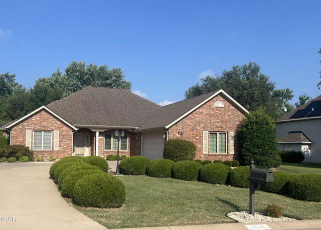 Property at 3236 S Park Ave, Joplin, MO 64804, 3 beds, 2 baths
