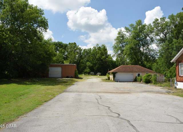 Property at 4482 E 7th And Parkview, Joplin, MO 64801, 3 beds, 1 bath