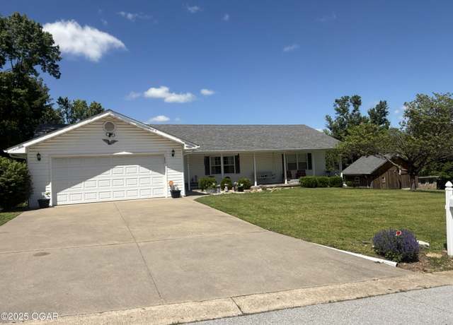 Property at 506 E Glenview St, Neosho, MO 64850, 3 beds, 2 baths