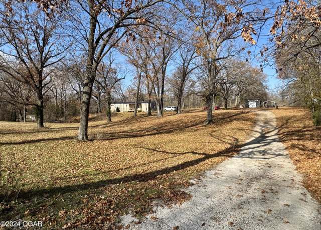 Property at 14203 Apple Rd, Diamond, MO 64840, 3 beds, 2 baths