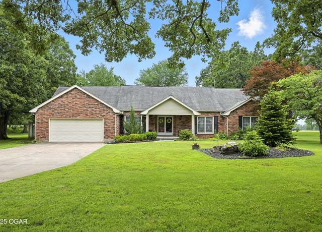 Property at 915 Rocketdyne Rd, Neosho, MO 64850, 4 beds, 3 baths