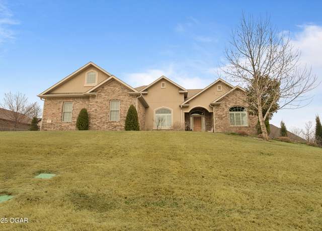 Property at 3017 Jessica St, Joplin, MO 64804, 6 beds, 4.5 baths