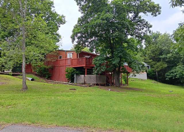 Property at 113 Estate Cir, Branson, MO 65616, 3 beds, 2 baths