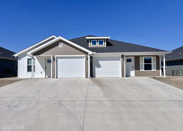 Property at 317-319 Alex Jordan Dr, Duenweg, MO 64841, 6 beds, 4 baths