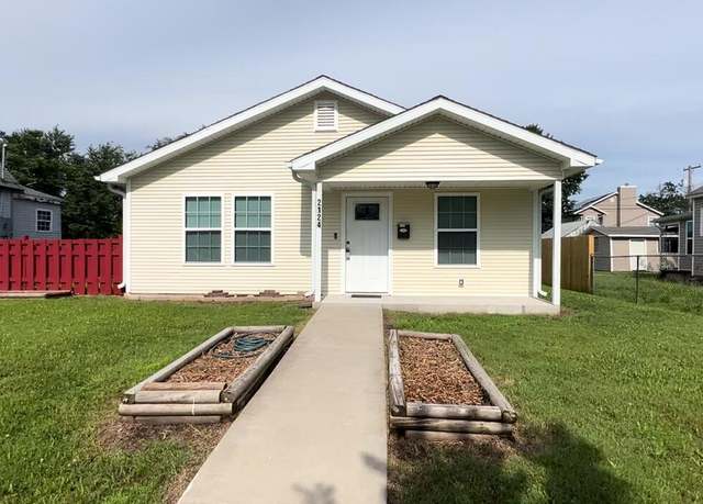 Property at 2124 S Byers Ave, Joplin, MO 64804, 3 beds, 2 baths
