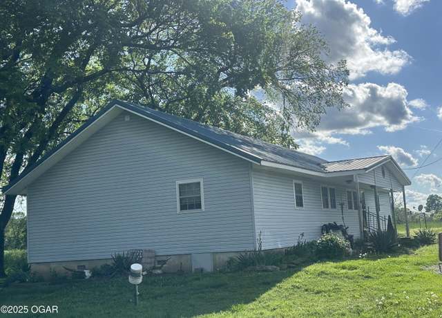 Property at 1793 8000 Rd, Oswego, KS 67356, 3 beds, 2 baths