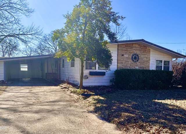 Property at 2402 Trenton St, Joplin, MO 64801, 3 beds, 2 baths
