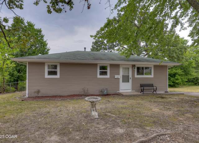 Property at 3509 S Joplin Ave, Joplin, MO 64804, 3 beds, 1 bath