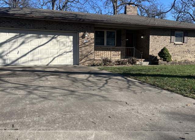Property at 2801 Lincoln Ave, Joplin, MO 64801, 3 beds, 2 baths
