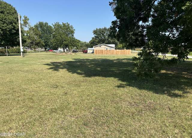 Property at 000 Spring & Elm St, Newtonia, MO 64853