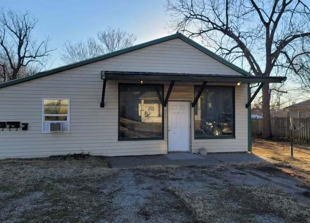 Property at 505 9th St, Monett, MO 65708