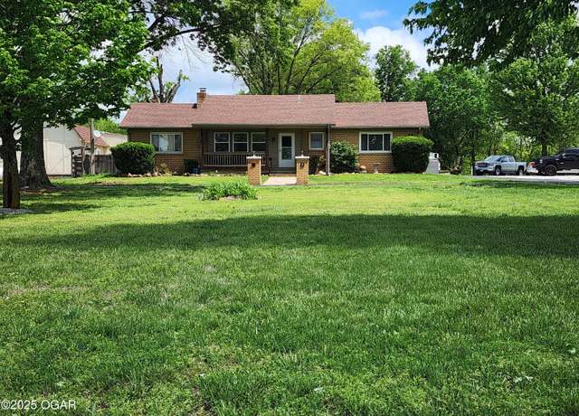 Property at 7996 County Road 118, Carthage, MO 64836, 3 beds, 2.5 baths