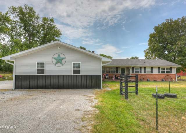 Property at 13691 Palm Rd, Neosho, MO 64850, 6 beds, 3 baths