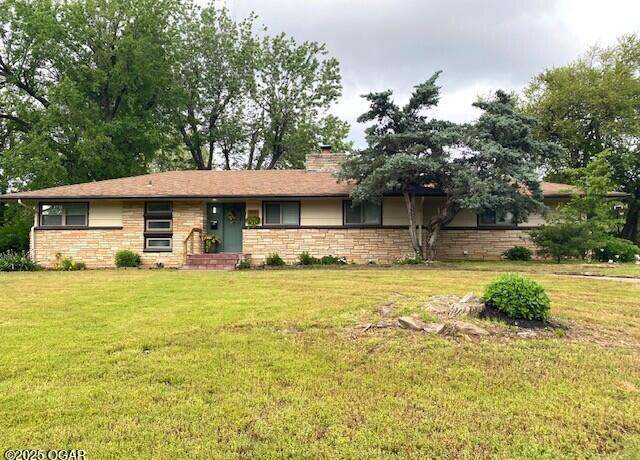 Property at 2541 E Markwardt St, Joplin, MO 64801, 4 beds, 3 baths