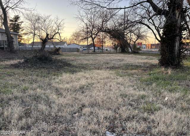 Property at 702 S Mckinley Ave, Joplin, MO 64801