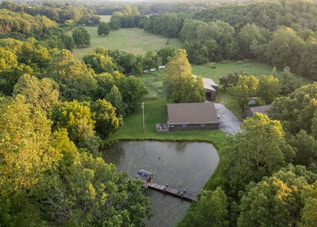 Property at 309 N Farm Road 25, Bois D`arc, MO 65612, 5 beds, 3 baths