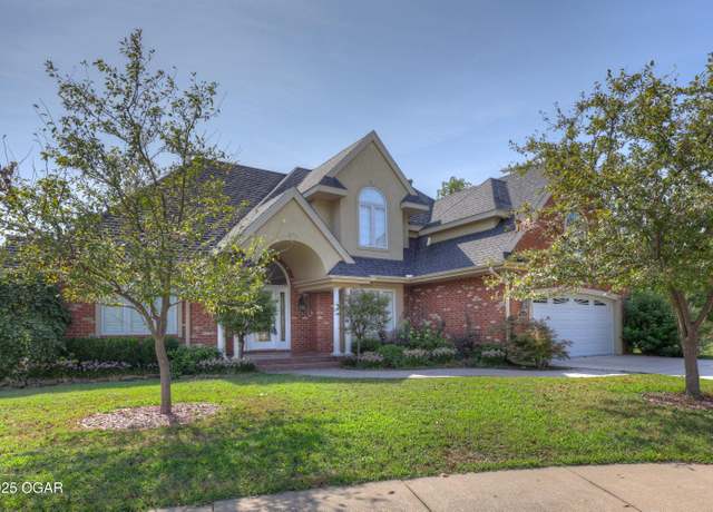 Property at 2820 Waters Edge Blvd, Joplin, MO 64801, 3 beds, 2.5 baths