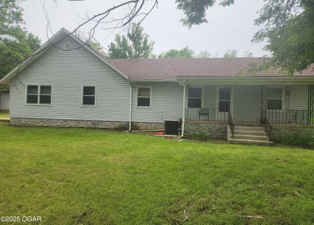 Property at 18748 Fir Rd, Joplin, MO 64801, 6 beds, 3 baths