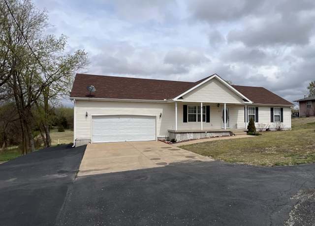 Property at 217 Parkmor Dr, Joplin, MO 64801, 3 beds, 2 baths