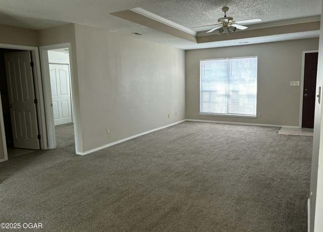 Property at 307 S Northpark Ln, Joplin, MO 64801, 3 beds, 2 baths