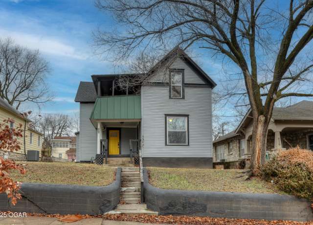 Property at 614 N Wall Ave, Joplin, MO 64801, 3 beds, 2 baths