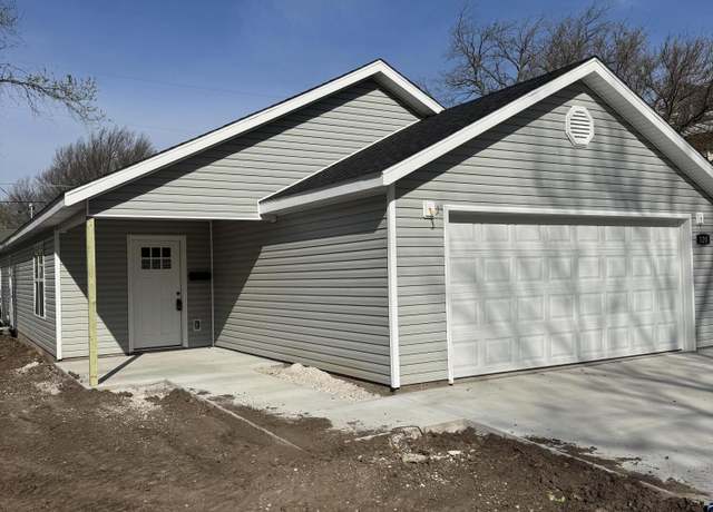 Property at 320 S Liberty St, Webb City, MO 64870, 3 beds, 2 baths