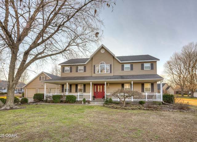 Property at 2141 Buena Vista Ave, Carthage, MO 64836, 4 beds, 3.5 baths