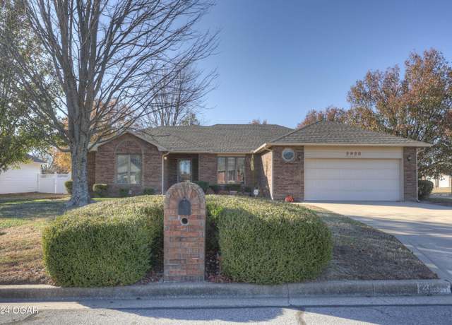 Property at 2920 N Beale Ave, Joplin, MO 64801, 3 beds, 2 baths