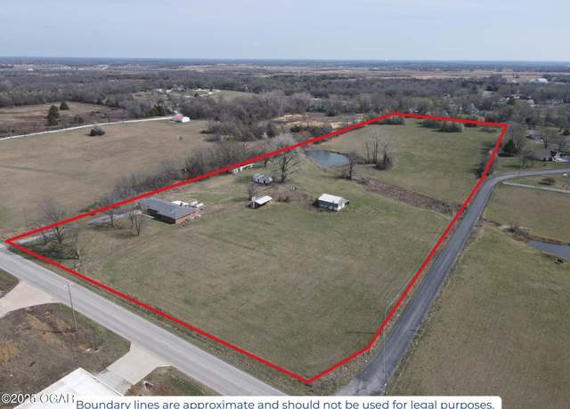Property at 2105 S Hall St, Webb City, MO 64870