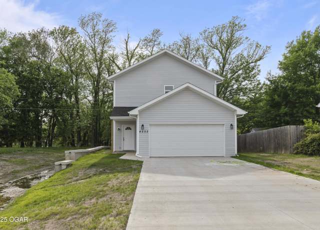 Property at 4502 N James Dr, Webb City, MO 64870, 3 beds, 2.5 baths