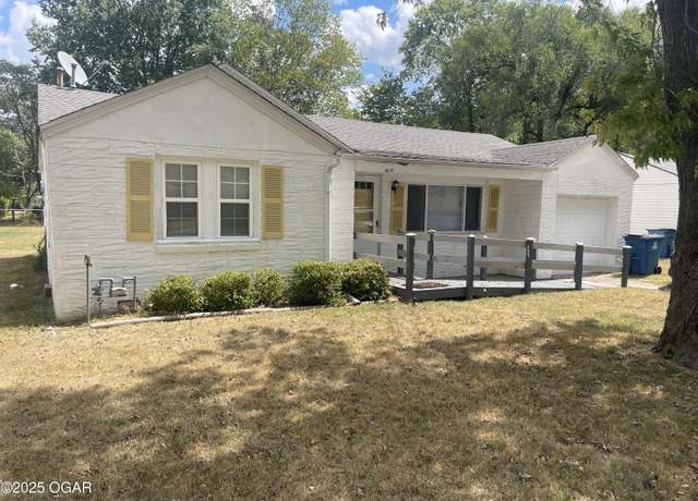 Property at 1619 Roark Ave, Seneca, MO 64865, 2 beds, 1 bath