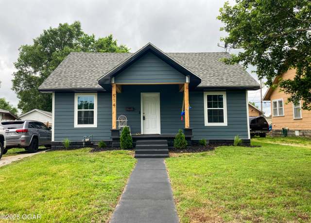 Property at 514 S Patterson Ave, Joplin, MO 64801, 2 beds, 1 bath