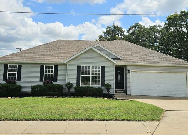 Property at 2813 Heartland Ave, Joplin, MO 64804, 3 beds, 2 baths
