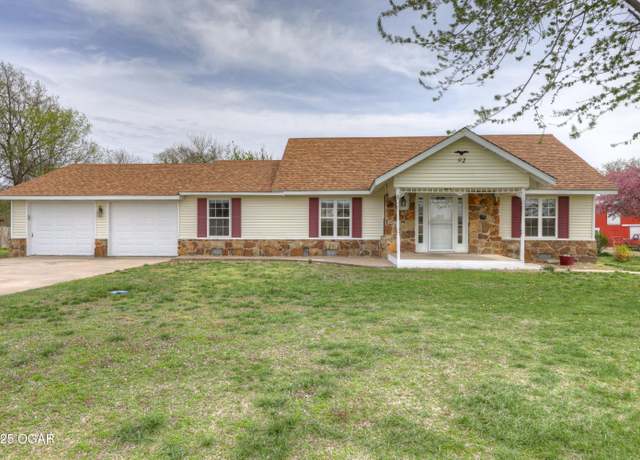 Property at 92 SE 25th Ln, Lamar, MO 64759, 3 beds, 1.5 baths