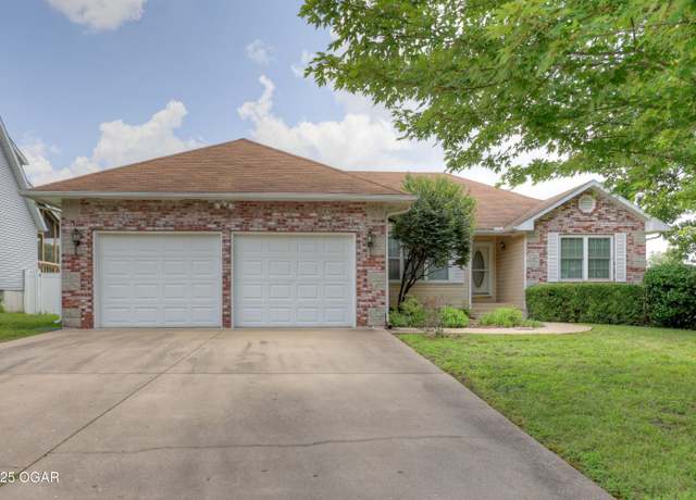 Property at 4321 S Kentucky Ave, Joplin, MO 64804, 5 beds, 3 baths