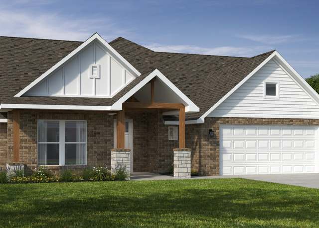 Property at 1713 E White Oak St, Joplin, MO 64801, 4 beds, 3 baths
