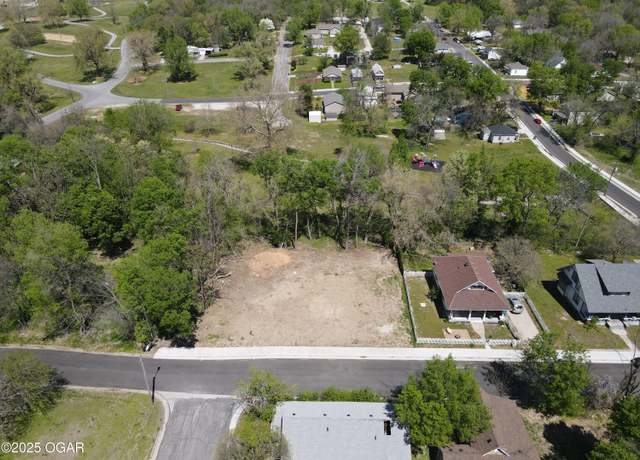 Property at 601 E Hill St, Joplin, MO 64801