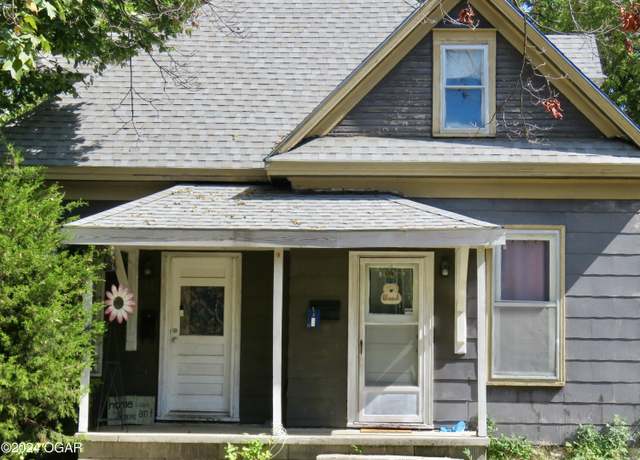 Property at 111 A-B N Connor Ave, Joplin, MO 64801