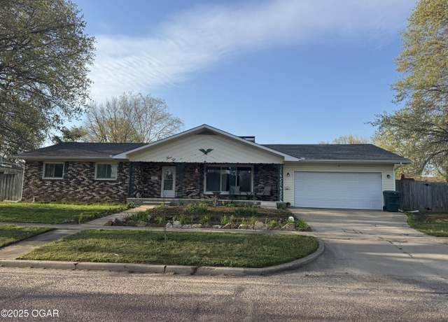 Property at 310 W Wishart St, Monett, MO 65708, 3 beds, 2 baths