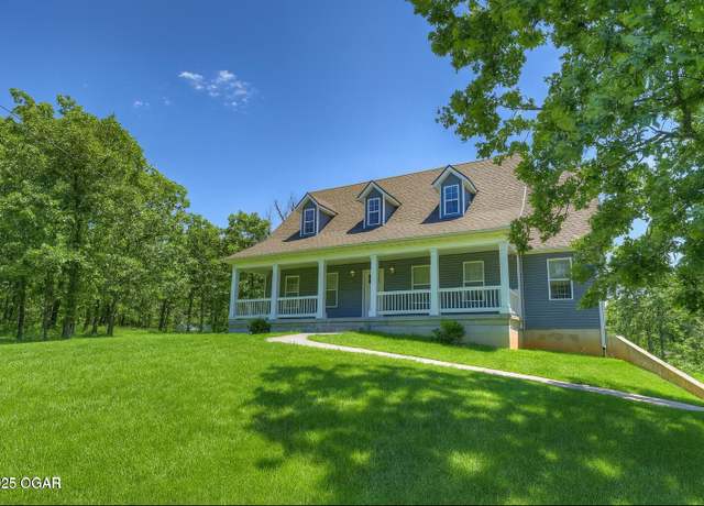 Property at 1601 S Outer Rd, Joplin, MO 64804, 5 beds, 3.5 baths