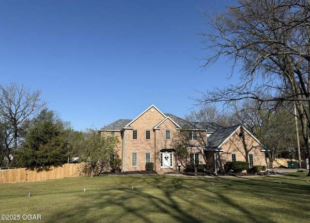 Property at 13825 Jasmine Loop, Carthage, MO 64836, 8 beds, 4 baths