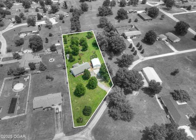 Property at 1501 Ryan Rd, Joplin, MO 64801, 3 beds, 2 baths