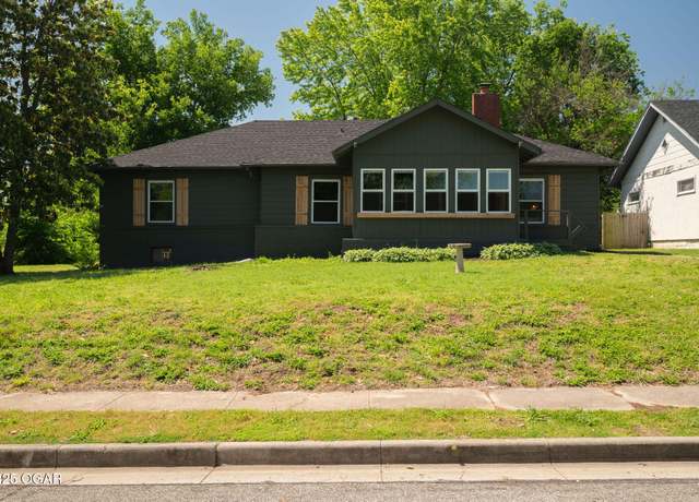 Property at 2716 E 14th St, Joplin, MO 64801, 4 beds, 2 baths