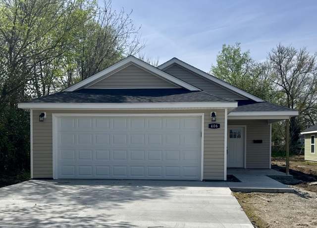 Property at 406 N Elliott St, Webb City, MO 64870, 3 beds, 2 baths