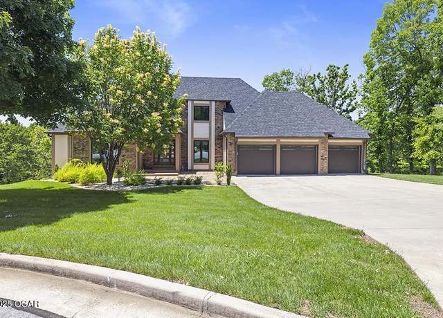 Property at 3802 Fawn Trl, Joplin, MO 64804, 5 beds, 3.5 baths